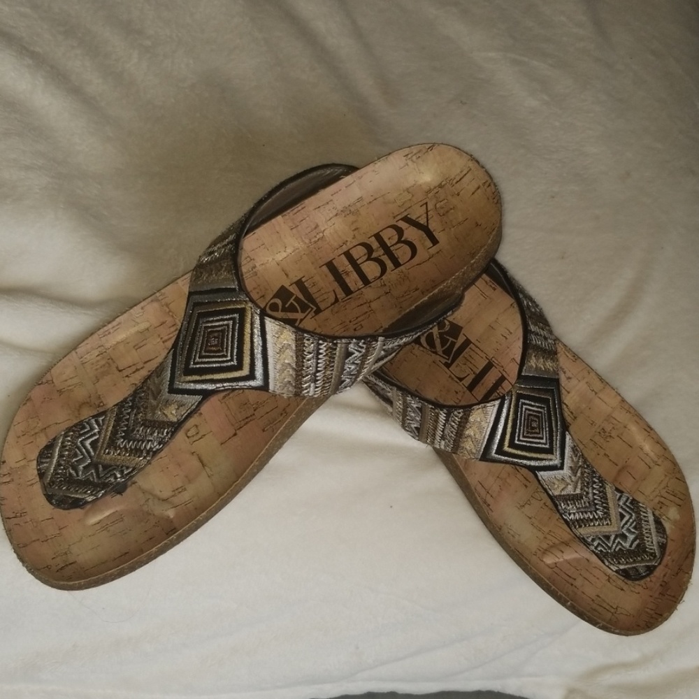 Sandals gold and black design 8